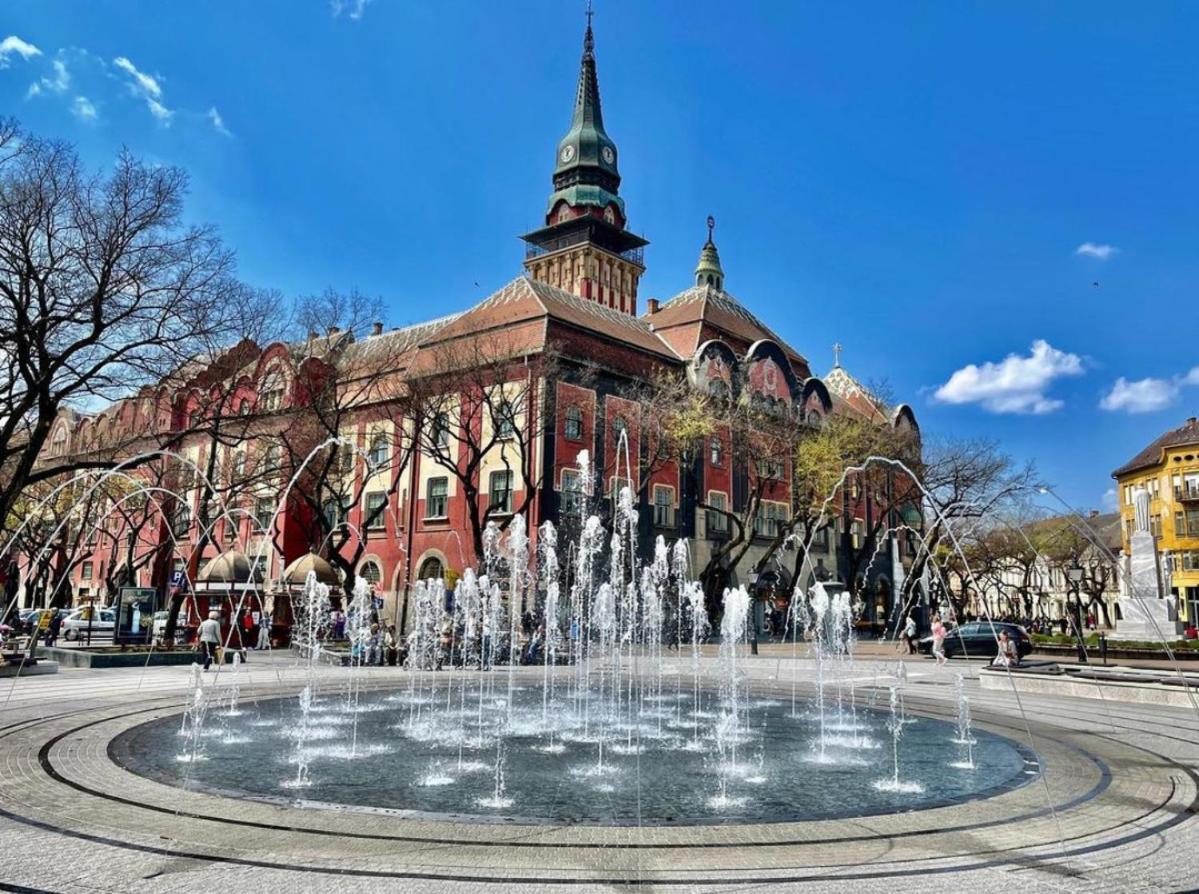 Appartamento Apartman Su Libero Subotica Esterno foto